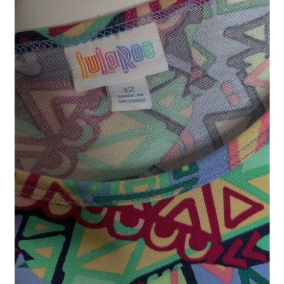 Lularoe Girls Gracie Top Blue Green Stretch Shapes High Low Short Sleeve 12 Nice - Picture 2 of 9